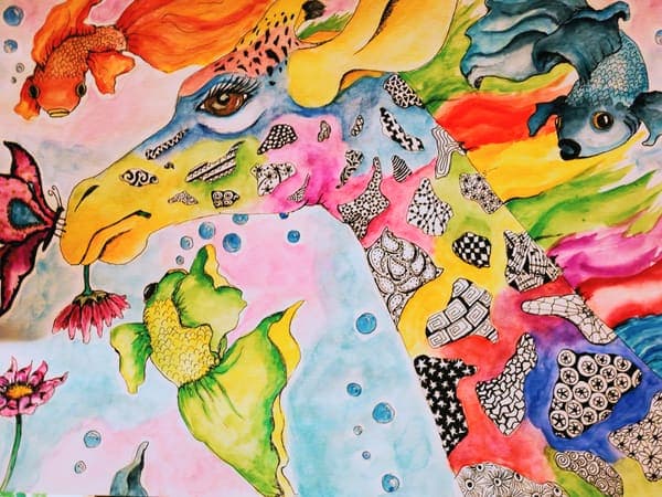 Giraffe and goldfish